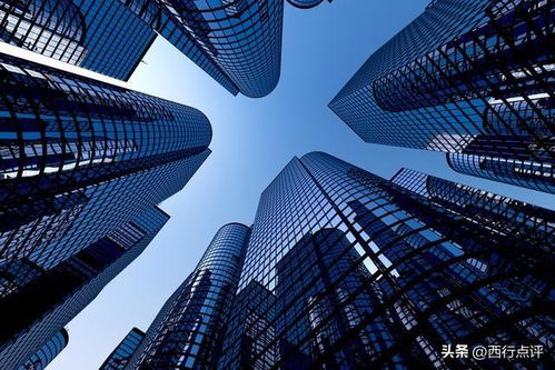 讨薪无门，楼顶惊魂 包工头讨要工程款背后的困境